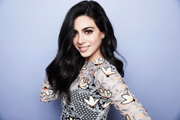 Emeraude Toubia 8k